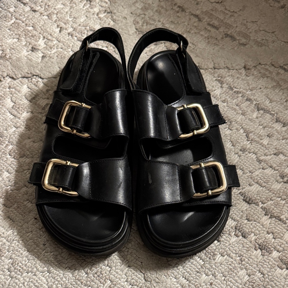 ALOHAS Black Sandals
